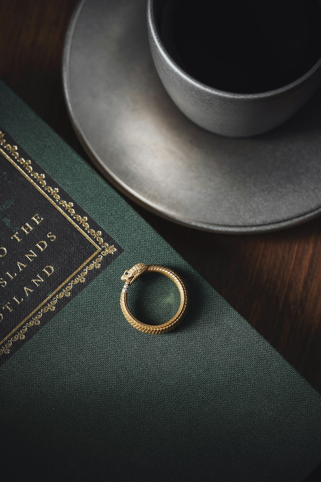 mystery novel twist